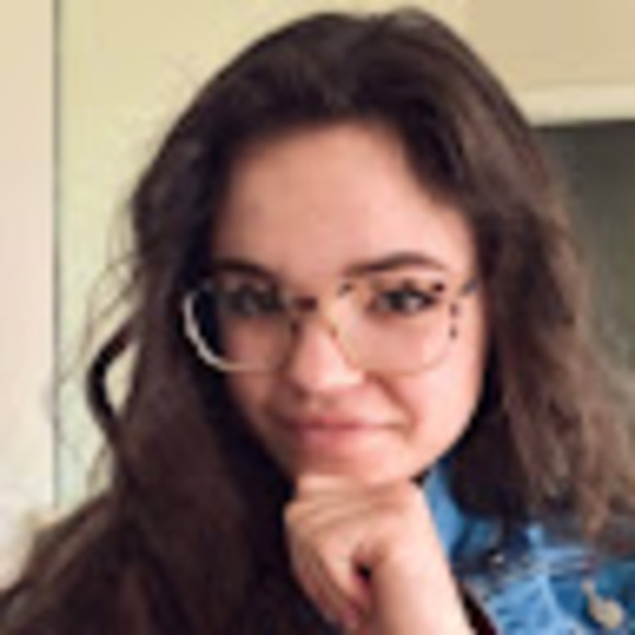 Meet your Posher, Joanna - Picture 1 of 1